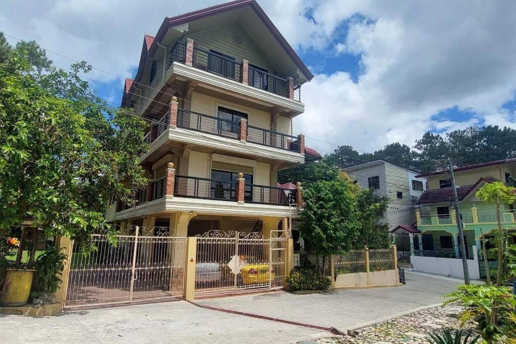 באגויו Malbros Guest House מראה חיצוני תמונה