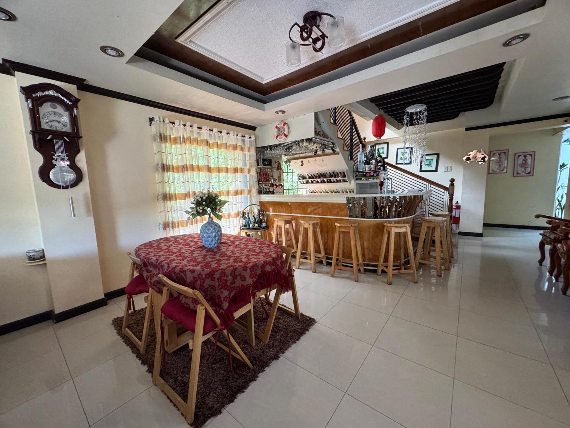 באגויו Malbros Guest House מראה חיצוני תמונה