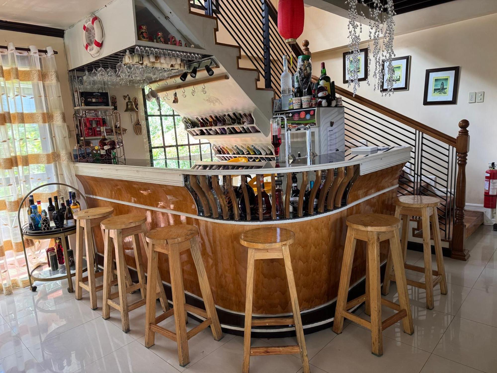 באגויו Malbros Guest House מראה חיצוני תמונה