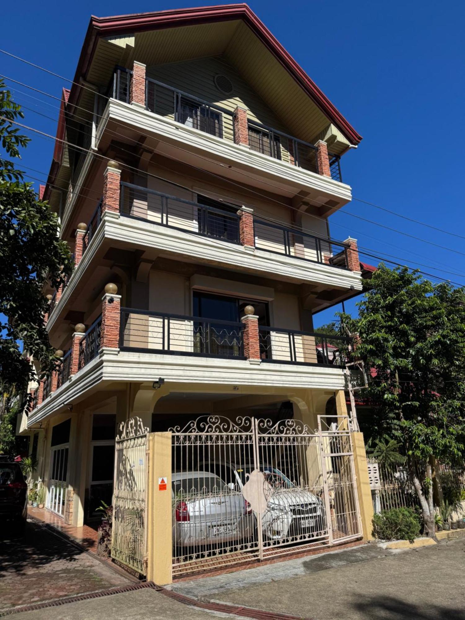 באגויו Malbros Guest House מראה חיצוני תמונה