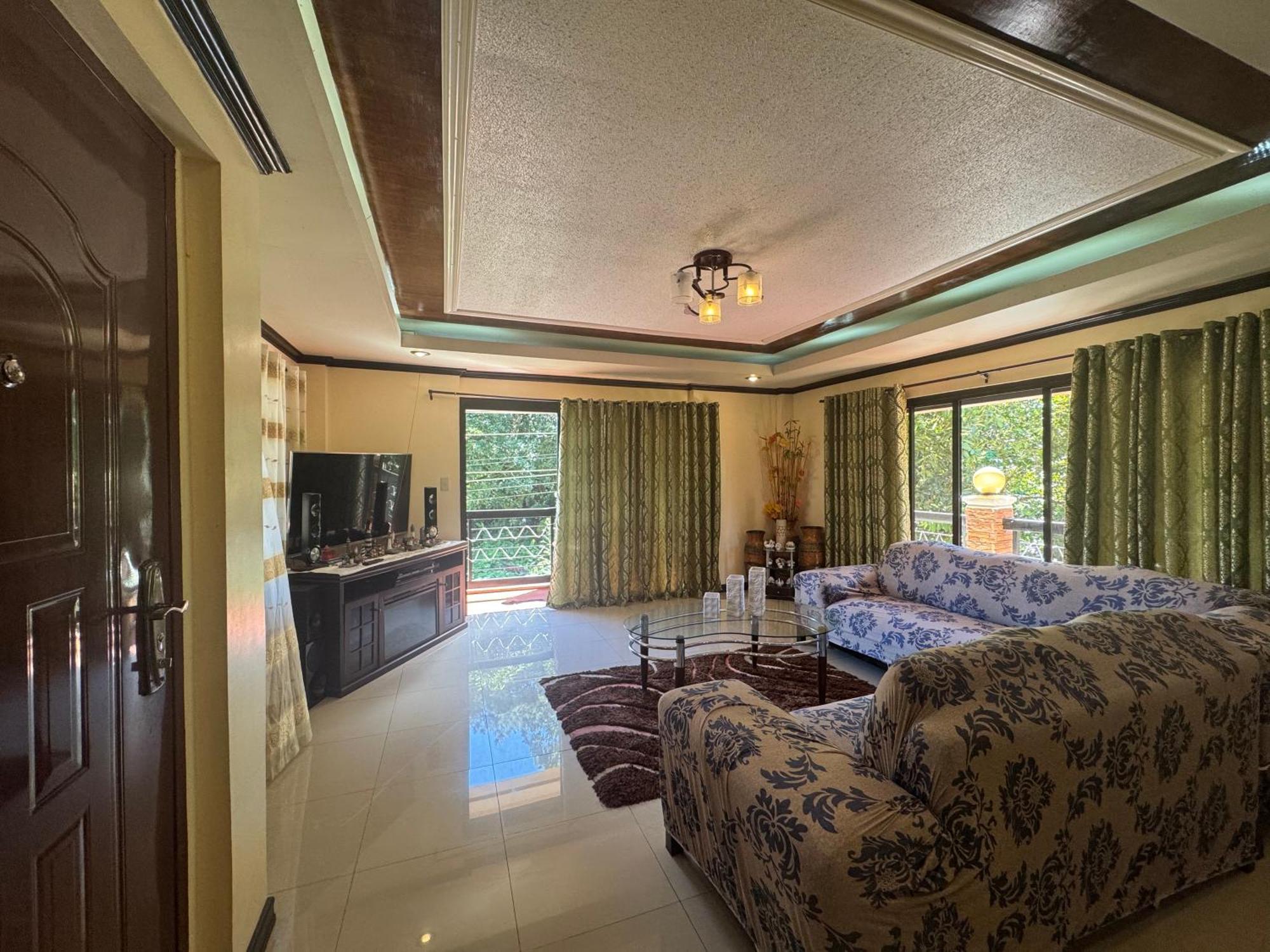 באגויו Malbros Guest House מראה חיצוני תמונה
